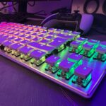 Recension: Vulcan TKL Pro PC Arctic White